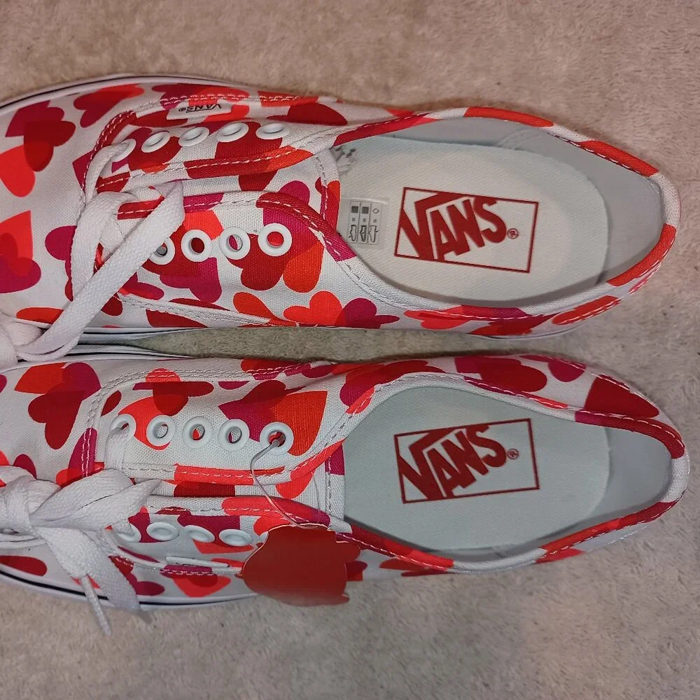 Vans Men's 4 / Women's 5.5 Authentic Hearts Red White VN0A348A40Q